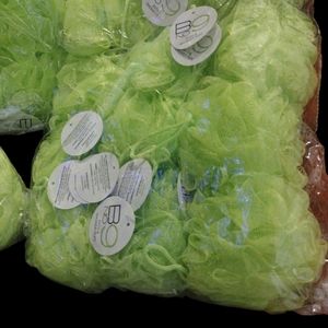 Nwt  bath & body loofahs